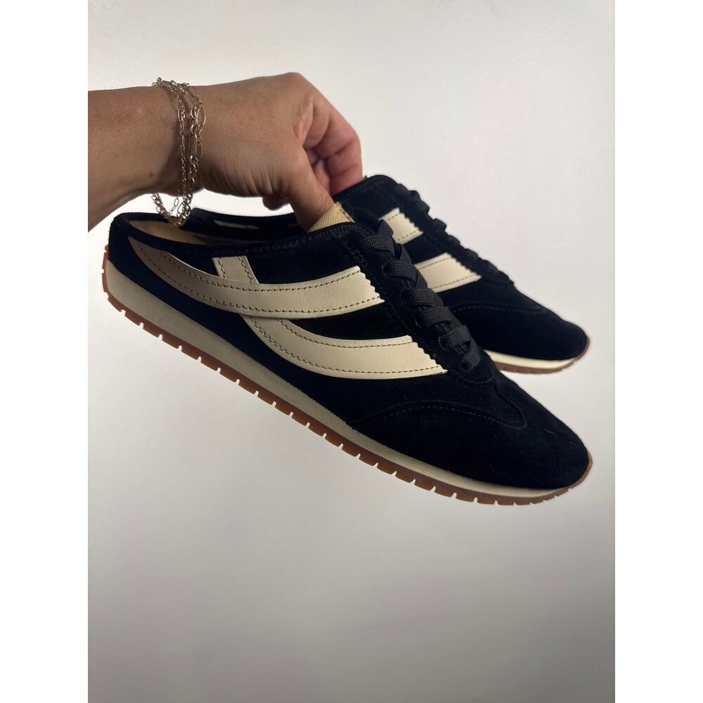 Vince Oasis Runner Slip On Mule Sneaker in Black, Size 7
